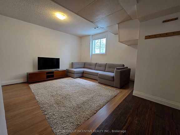 5th image of 211 Cliff Rd