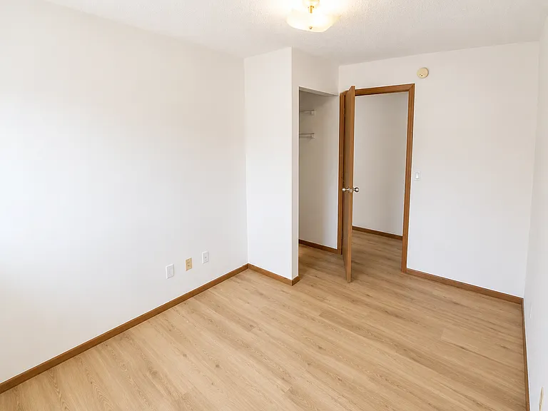 315 4th Ave S #206 — Photo 11