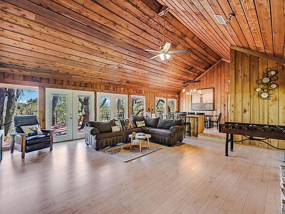 3rd image of 411 Whitetail Ridge Rd