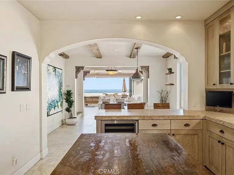 3715 Seashore Dr — Photo 35