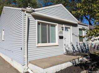 22843 Heussner Ave, Warren, MI 48089