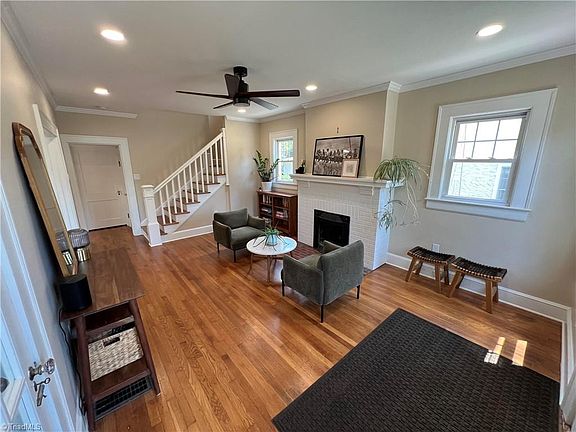 3rd image of 721 Miller St