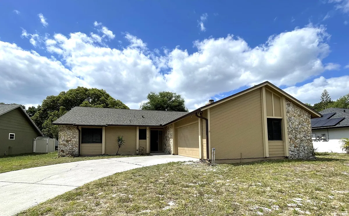 Building Photo - 8422 Margarita Dr