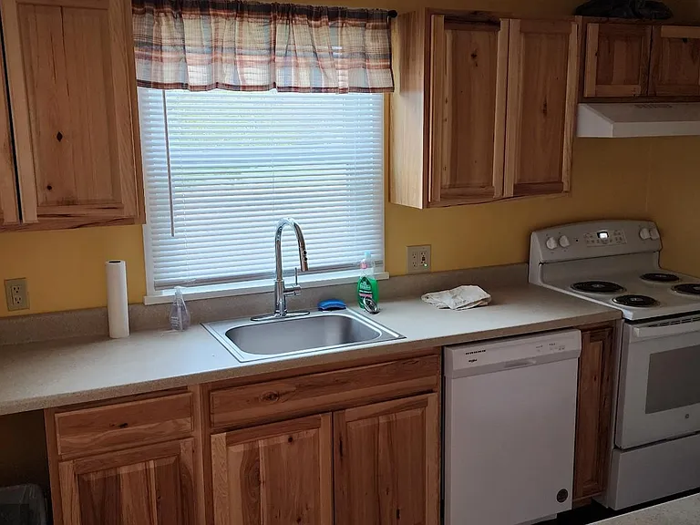 20 W Sherman St — Photo 13