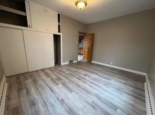 2416 W Greenfield Ave, Milwaukee, WI 53204