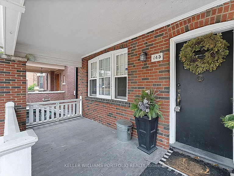 145 Glengrove Ave W — Photo 3