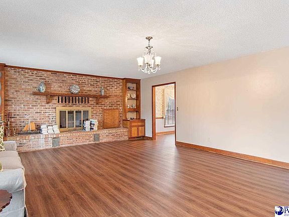 4th image of 118 Boxwood Dr
