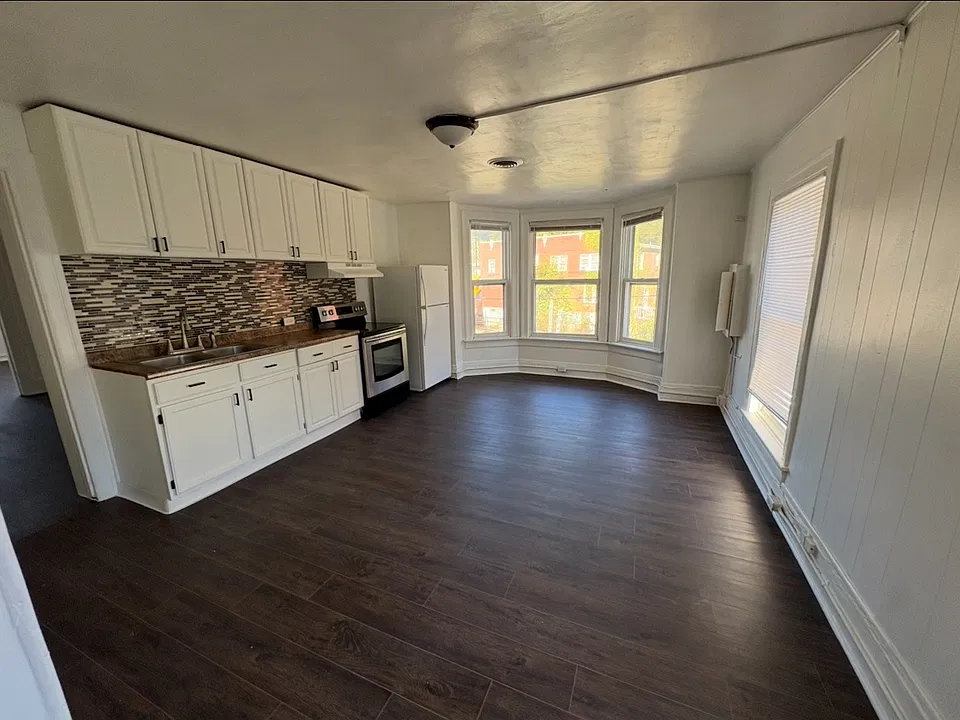 3 Baltimore St #3
