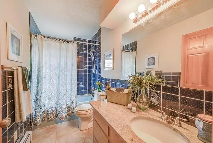 1700 Camino De La Sierra NE — Photo 17