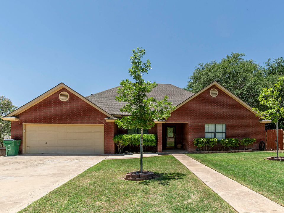 1st image of 31 Arapaho Rd