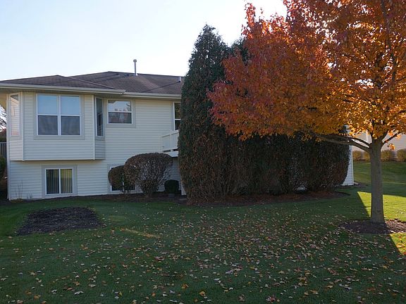 5th image of 12980 W River Park Dr