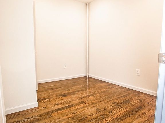 5th image of 167 1st Ave #6R