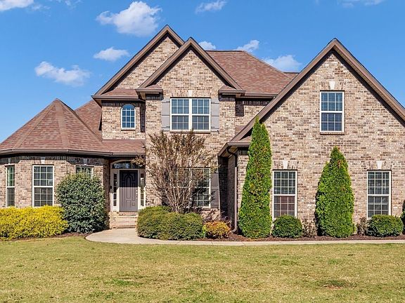 2nd image of 4235 Thoroughbred Ln