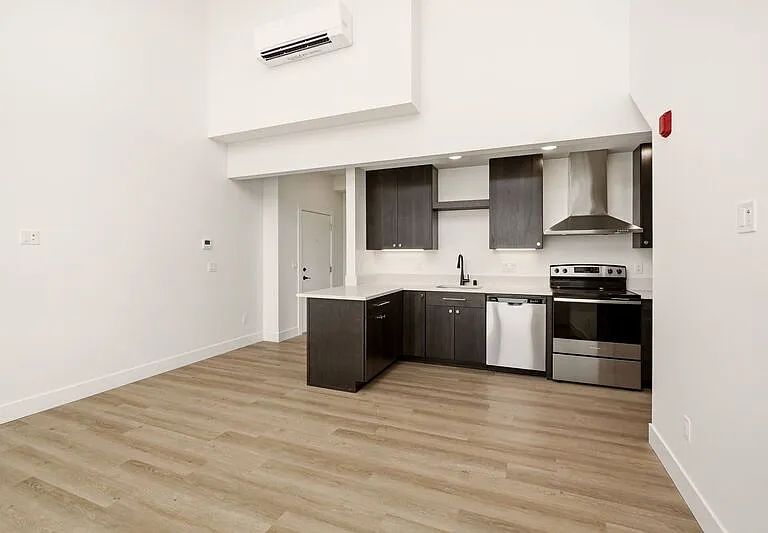 21806 E Indiana Ave #206 — Photo 12