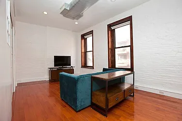 Rented by Jade Stone Real Estate Consulting