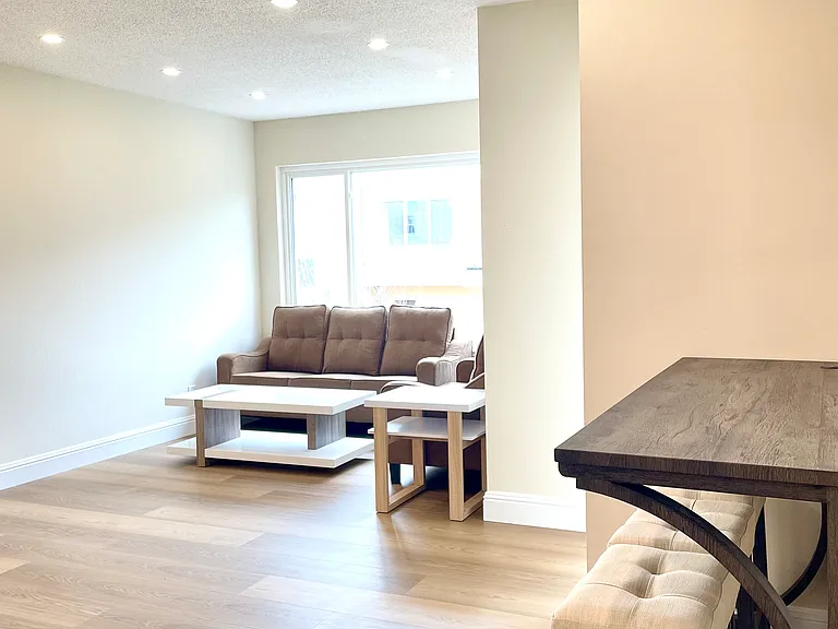266 21st Ave #104 — Photo 3