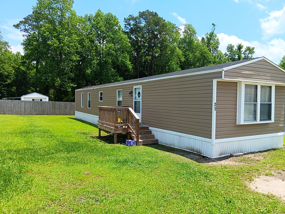 2nd image of 3125 Burgaw Hwy