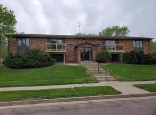 3309 E 28th St, Sioux Falls, SD 57103