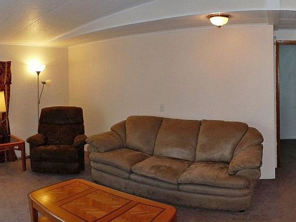 3rd image of 614 N 61st Ave
