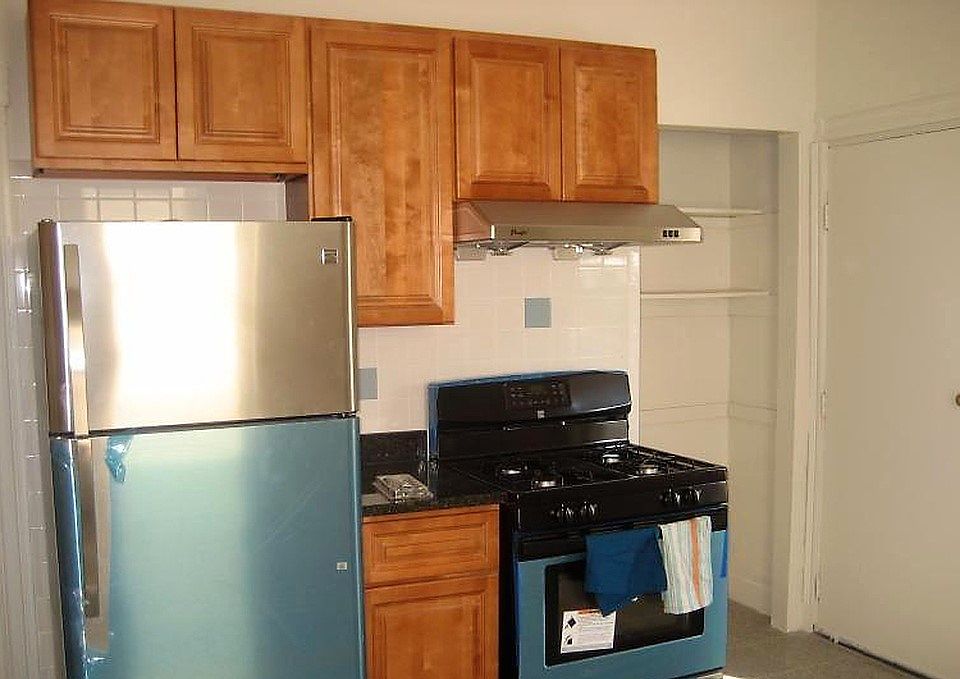 2nd image of 190 Highland St #1