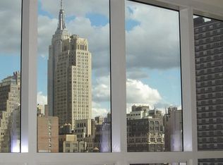 350 W 42nd St APT 17I, New York, NY