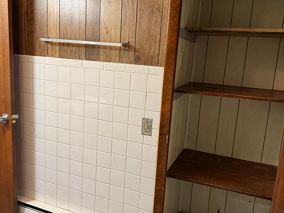 5th image of 12 W Main St Suite B