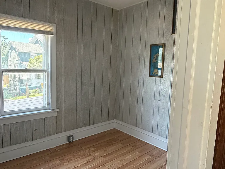 315 Pierce St — Photo 9