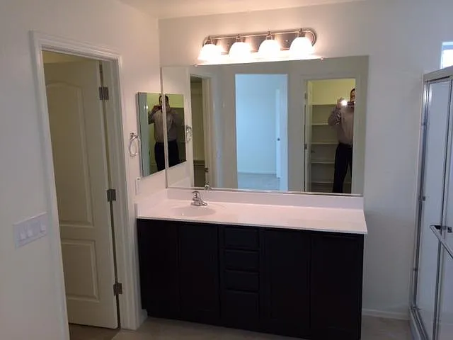 2233 E Stacey Rd — Photo 14
