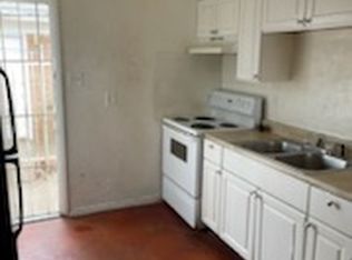 135 General Arnold St NE APT 4, Albuquerque, NM 87123