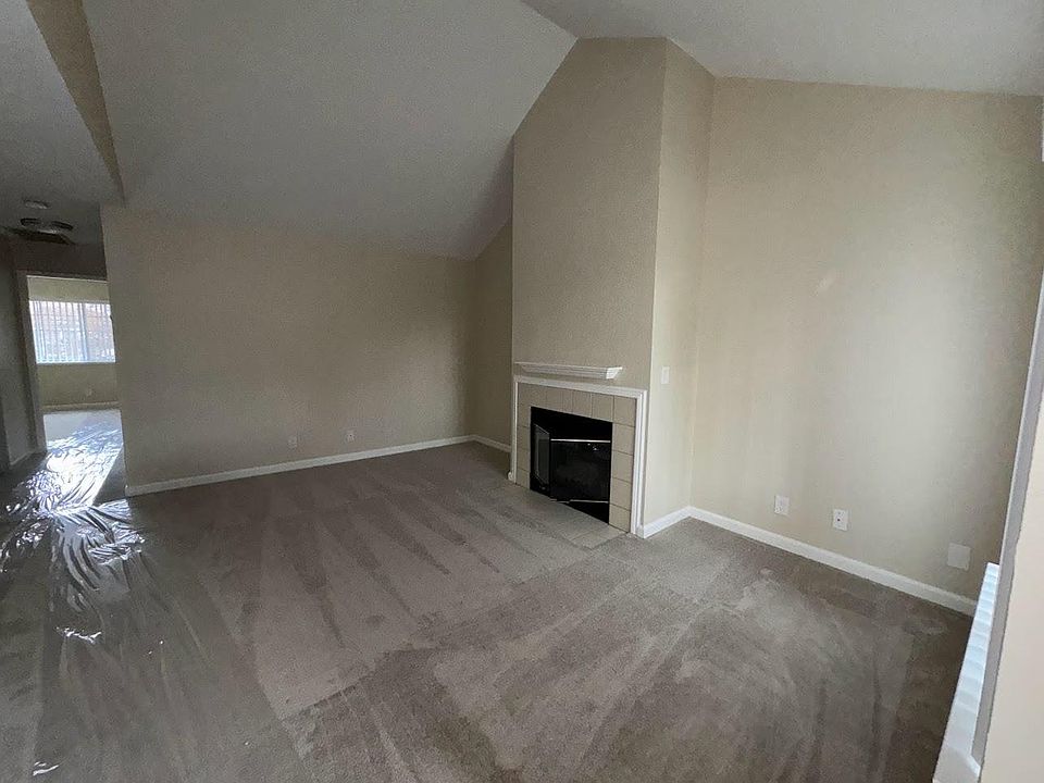 1st image of 1320 Lexington Dr APT 7