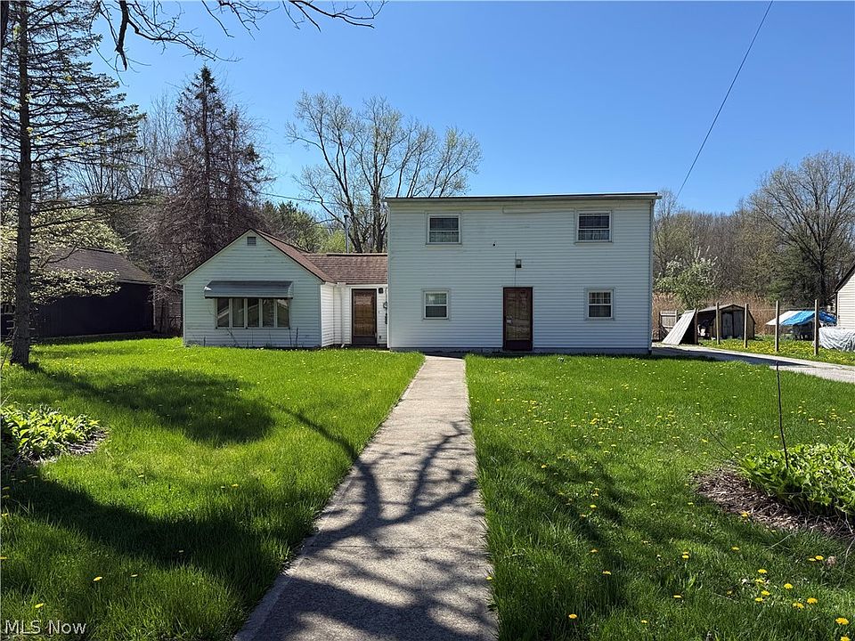 1st image of 1420 Howe Rd