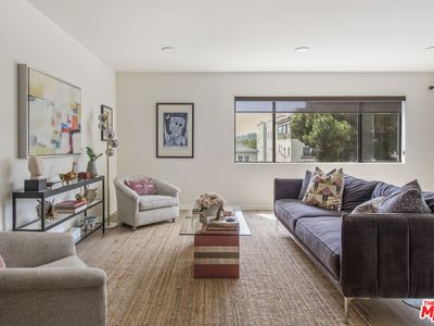 1930 N Vermont Ave APT 201, Los Angeles, CA, 90027