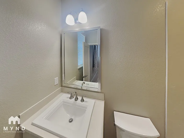 5905 Raleigh Rd — Photo 10