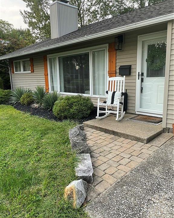 1st image of 430 Pattie Dr