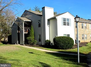 3 Village Ct, Mount Laurel, NJ 08054