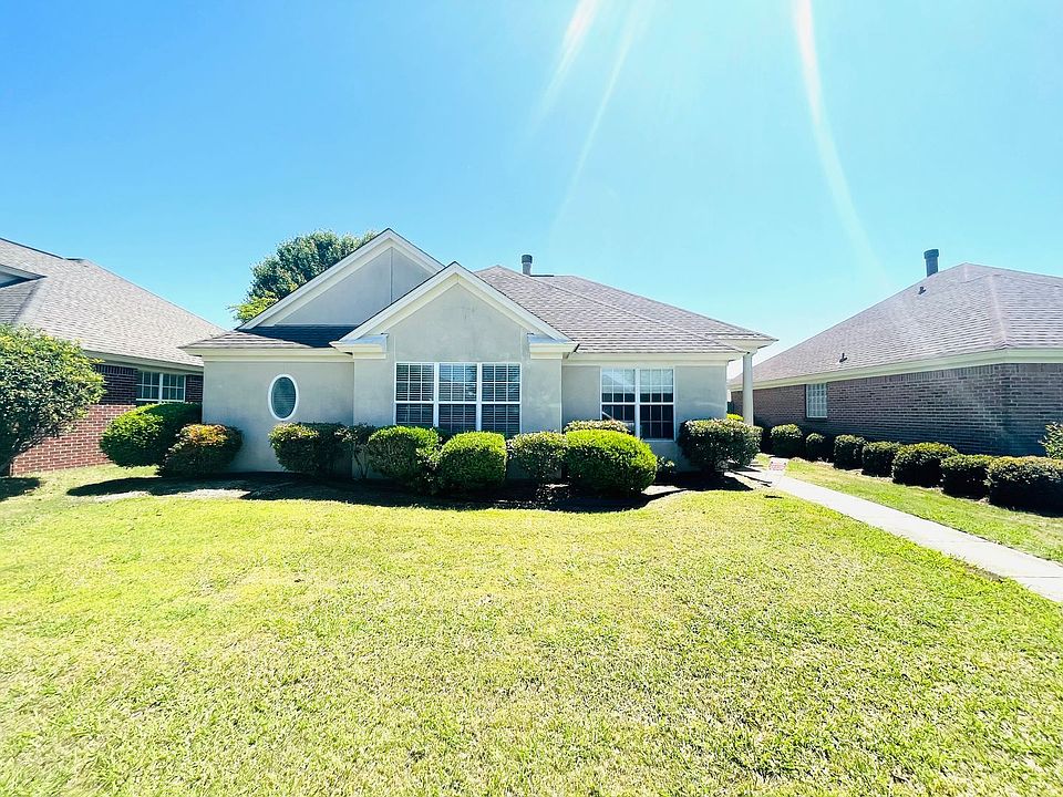 1st image of 8907 Stoneridge Pl