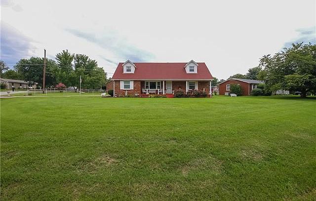 1st image of 2409 Green Acres Dr