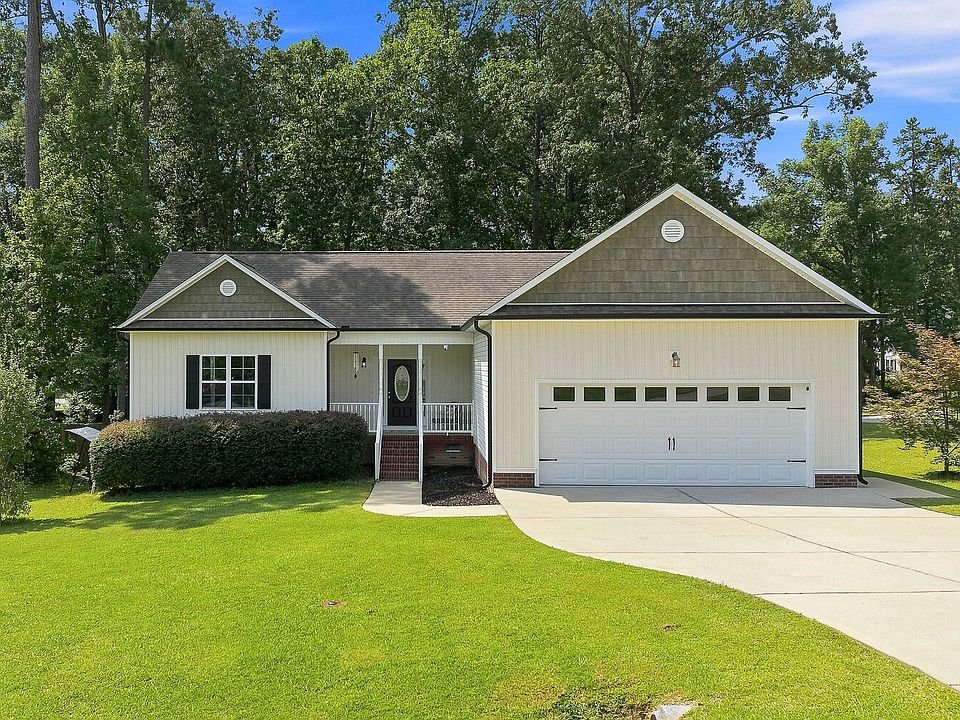 1st image of 14 Springmoor Dr