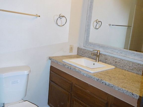 5th image of 3395 Scottsdale Rd #7