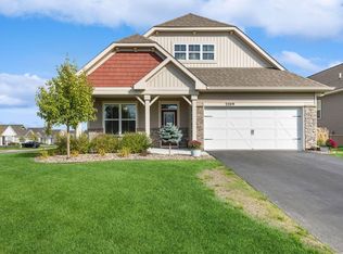 2209 Avalon Ct, Shakopee, MN 55379