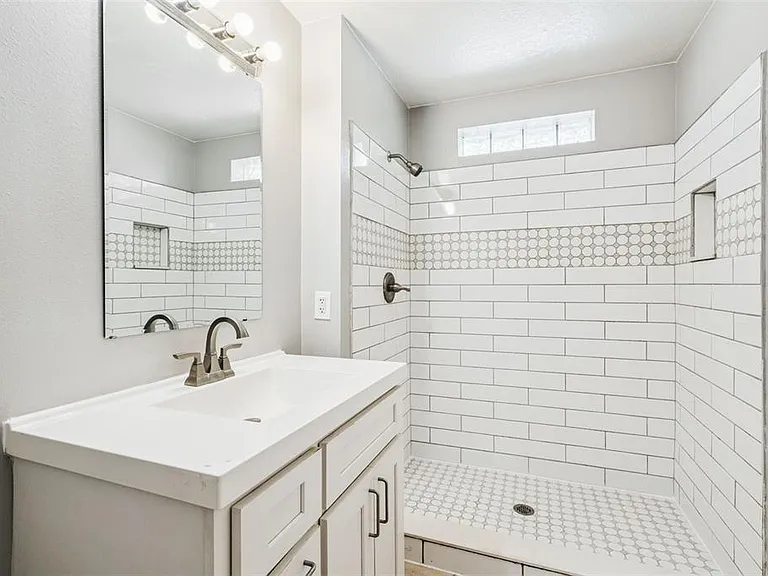5235 Florida Holly Dr — Photo 18