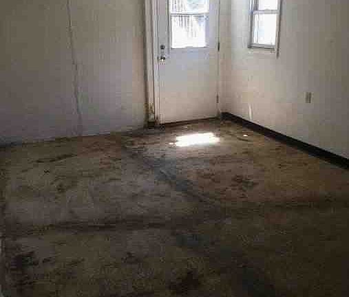 5th image of 904 E Pgh McK Blvd