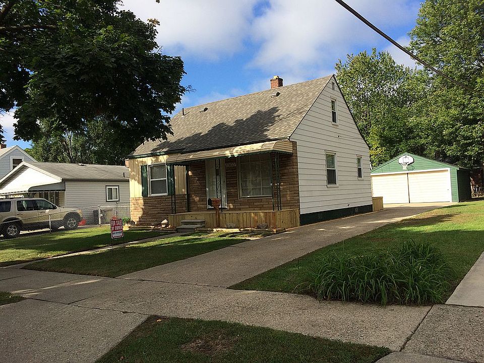 1st image of 23833 Couzens Ave