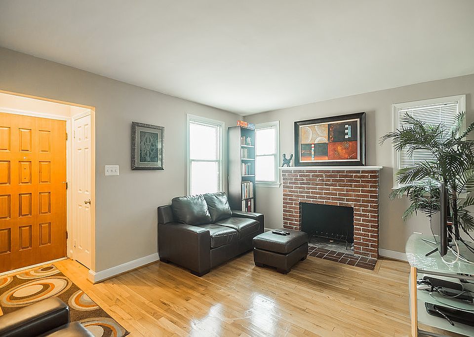 Living room main floor