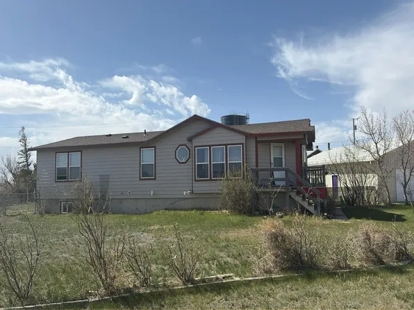 15 6th St N, Harlowton, MT 59036