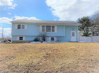 2 Dapple Ter, Newburgh, NY 12550