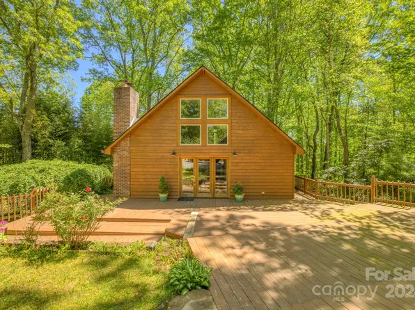 57 Sleepy Gap Rd, Arden, NC 28704