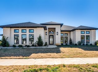 932 Bandon Dunes Dr, Burleson, TX 76028