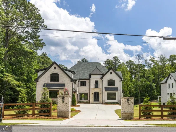 10765 Shallowford Rd, Roswell, GA 30075