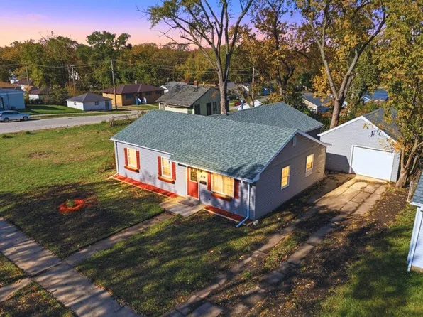 1226 W 45th Ave, Gary, IN 46408